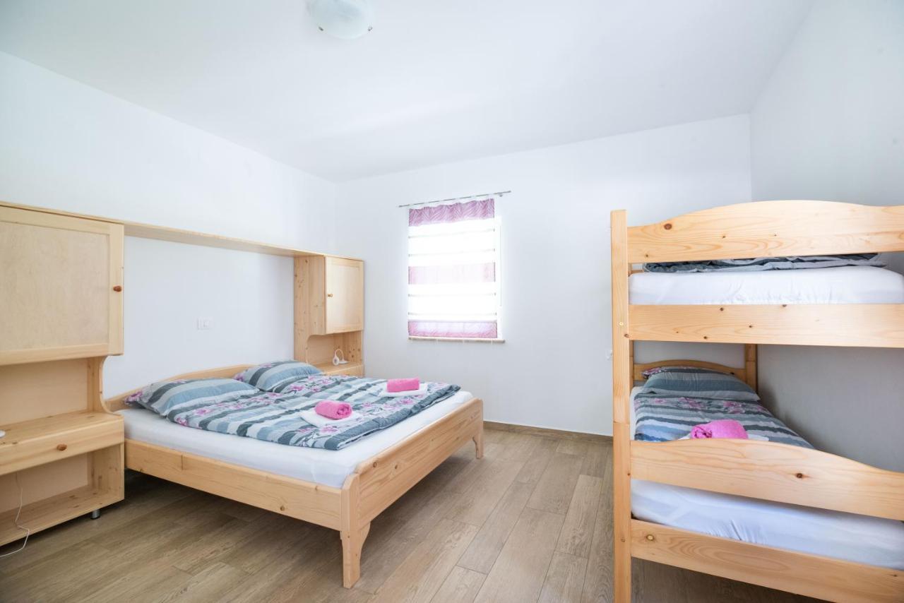 House Dormica Apartment Trenta Ngoại thất bức ảnh