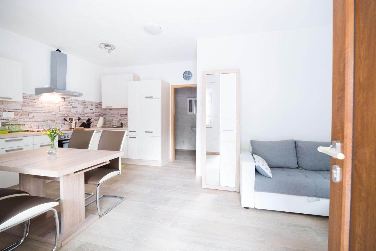 House Dormica Apartment Trenta Phòng bức ảnh